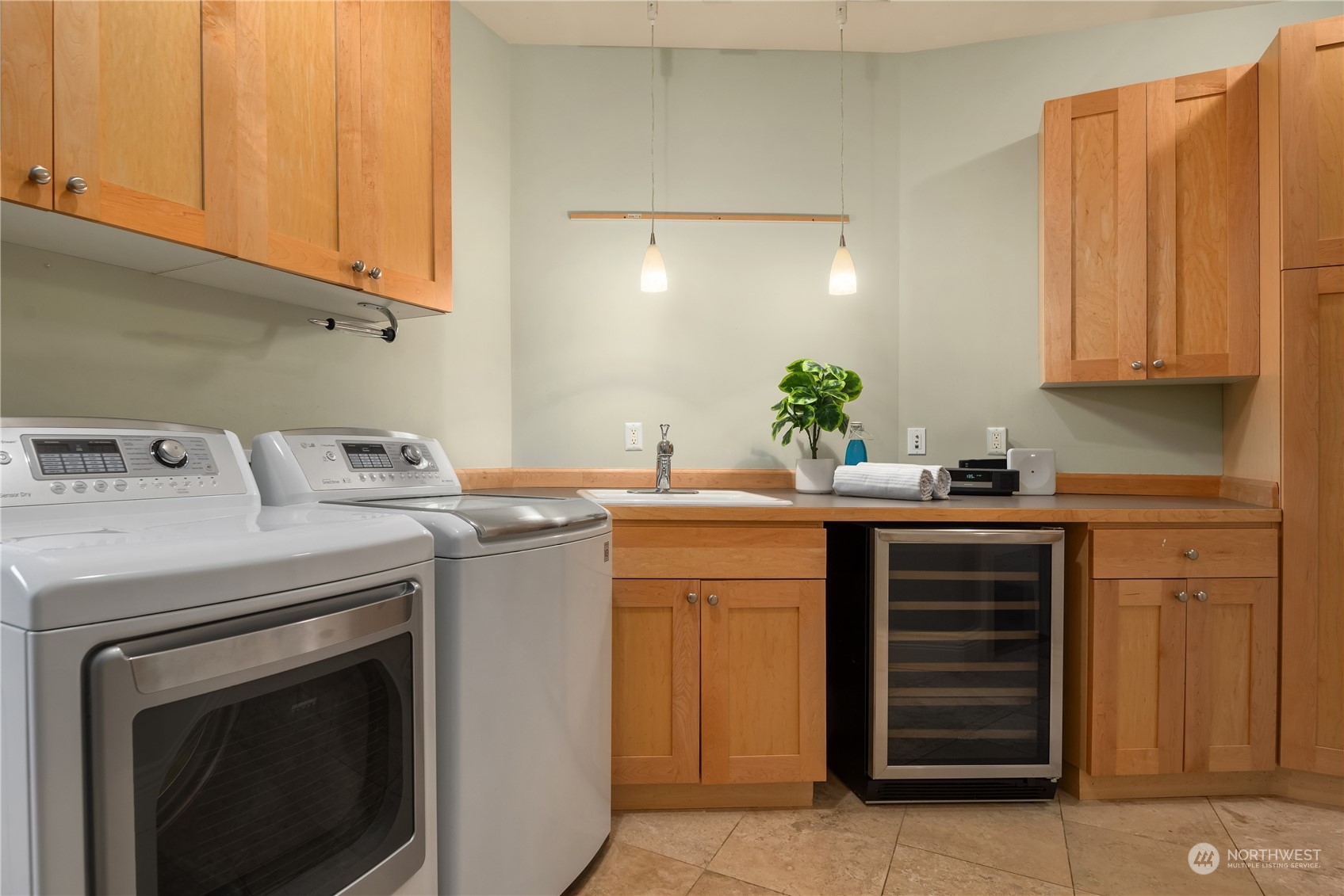 1448 W Lake Sammamish Parkway NE