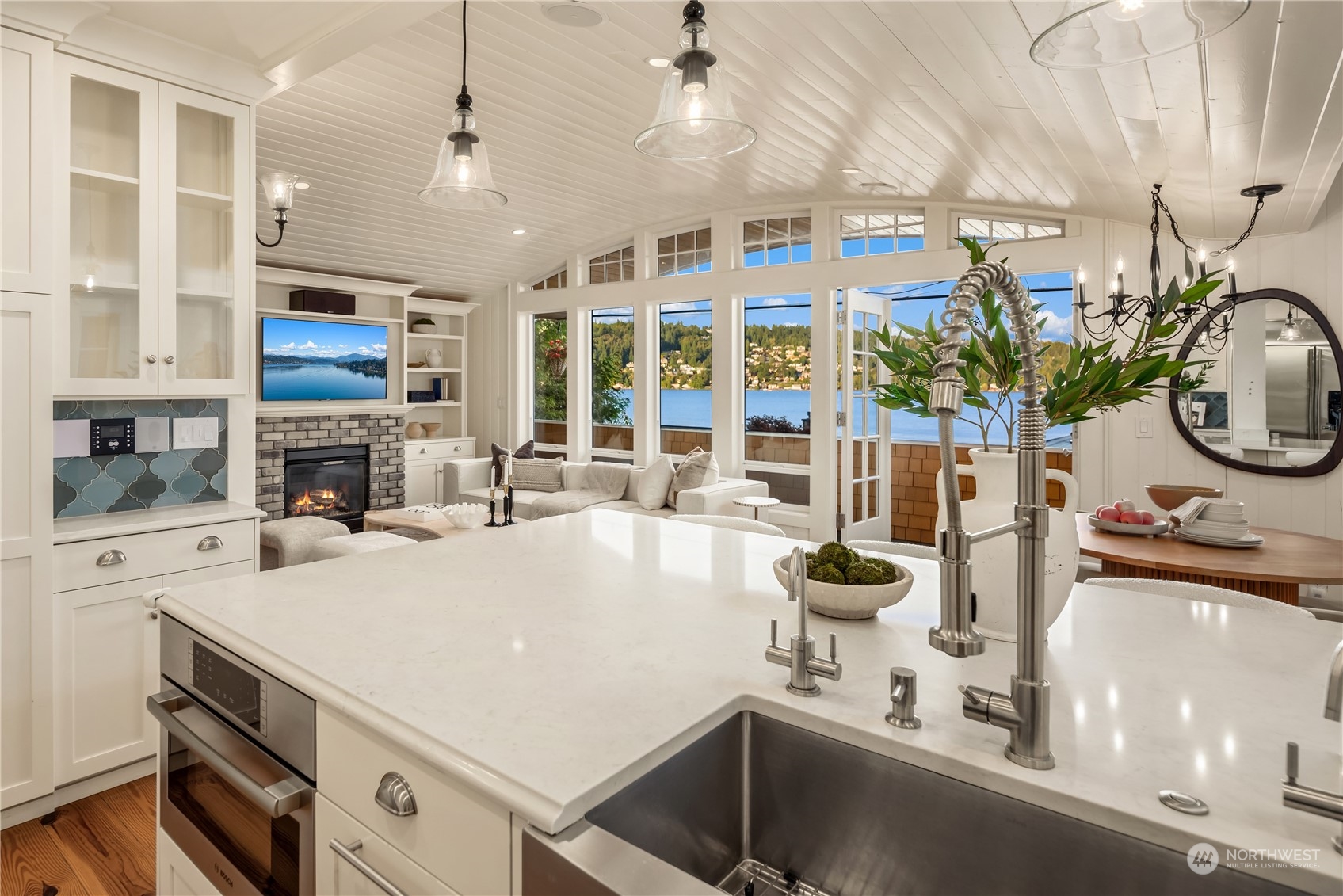 1448 W Lake Sammamish Parkway NE