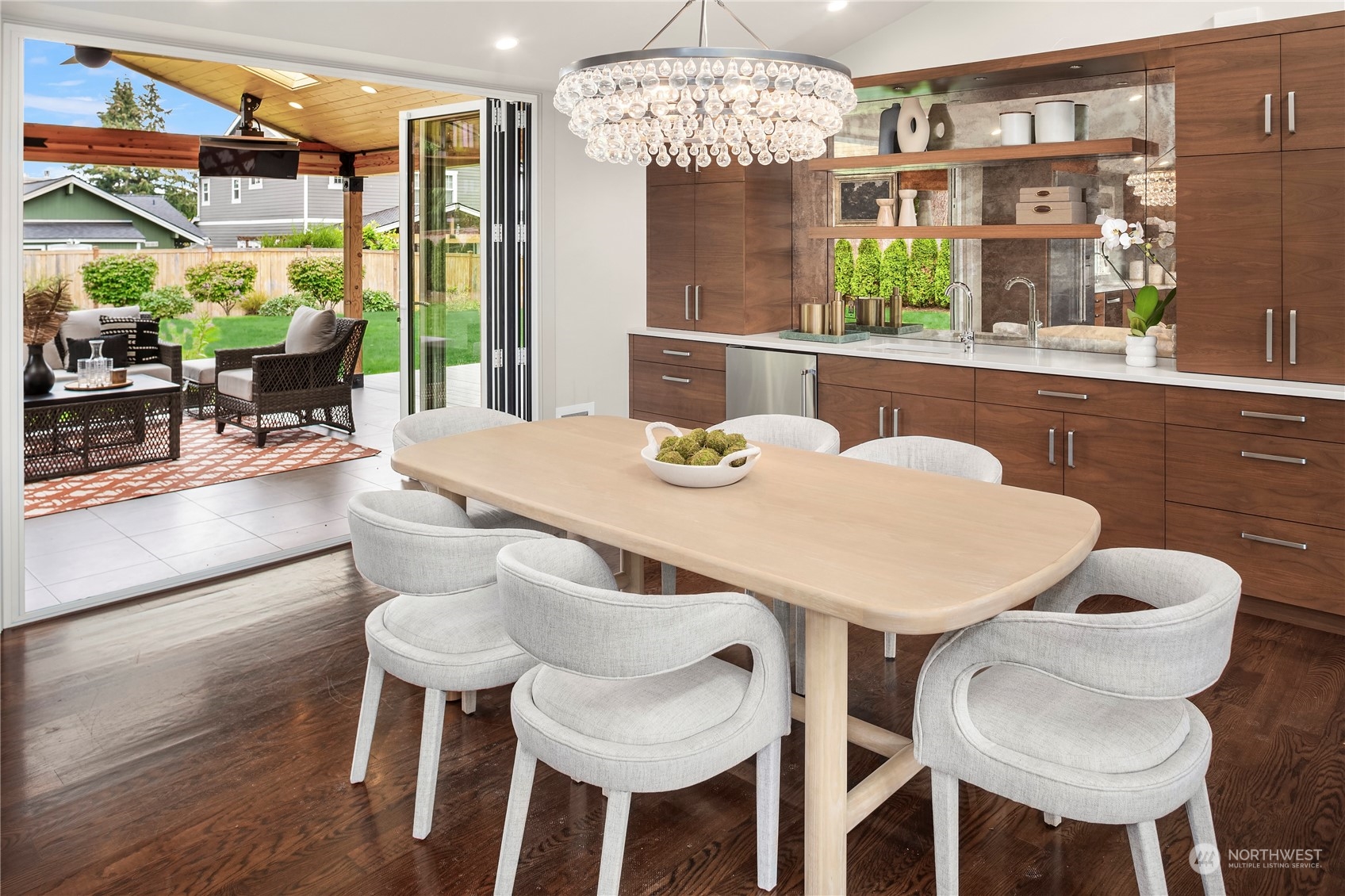 1465 185th Avenue NE