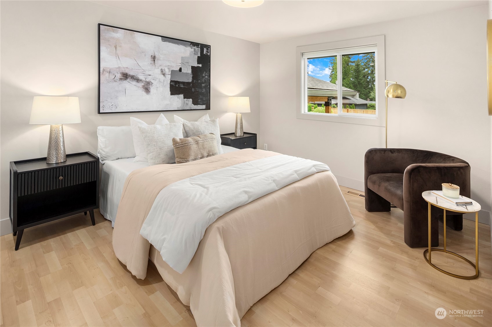 1465 185th Avenue NE