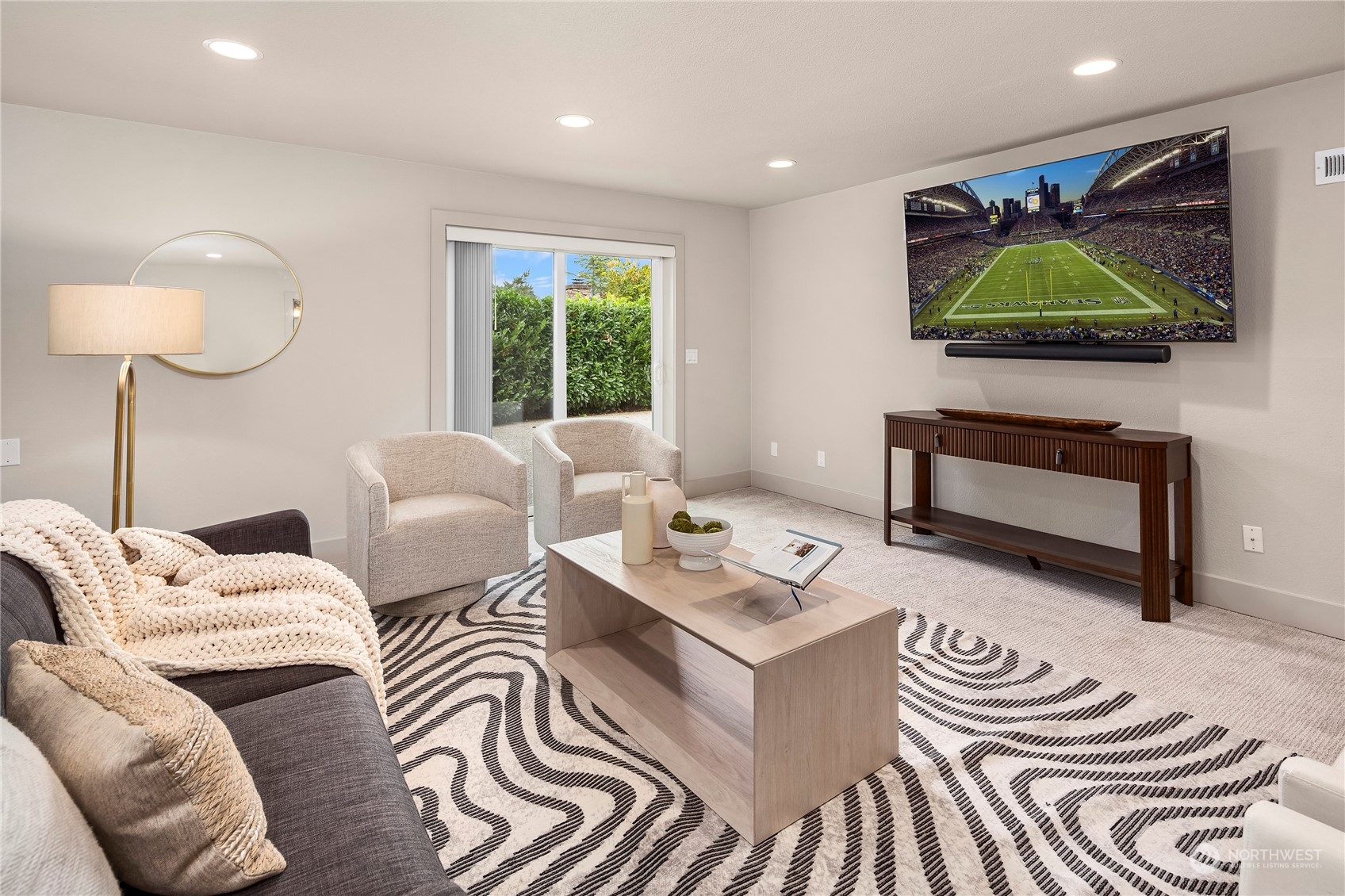 1465 185th Avenue NE