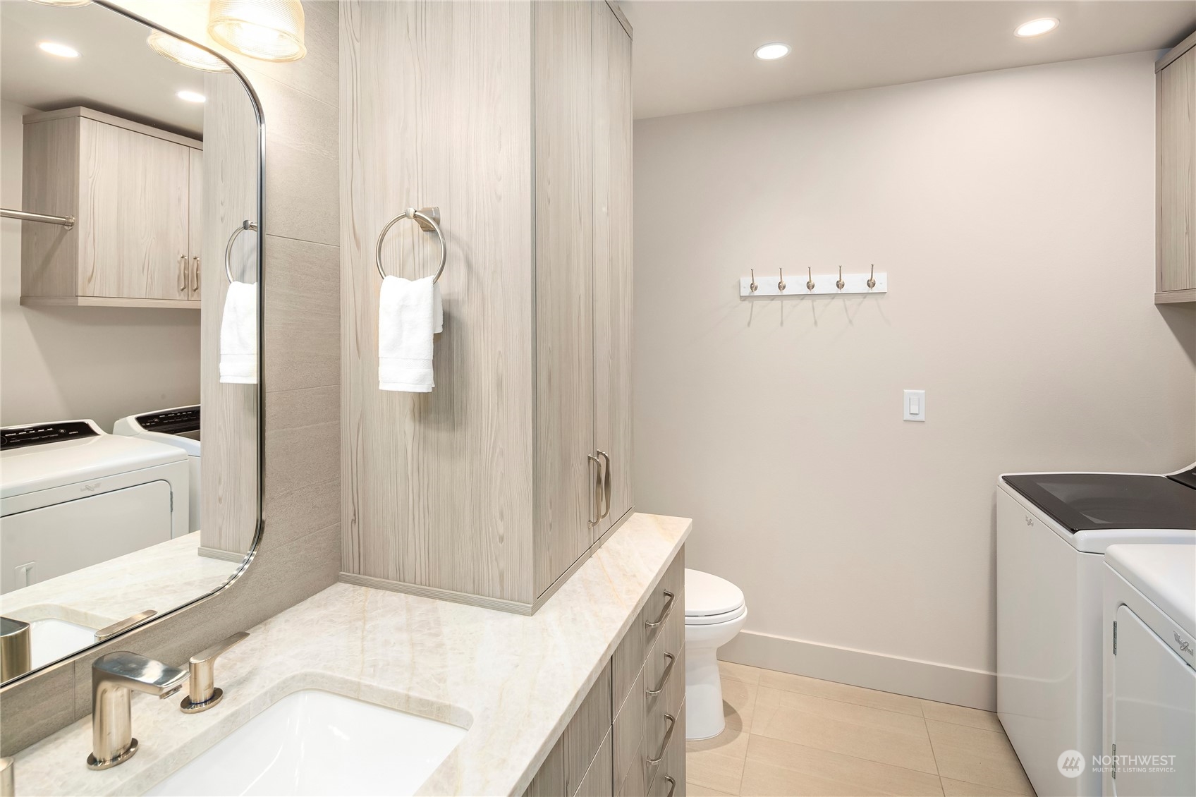 1465 185th Avenue NE