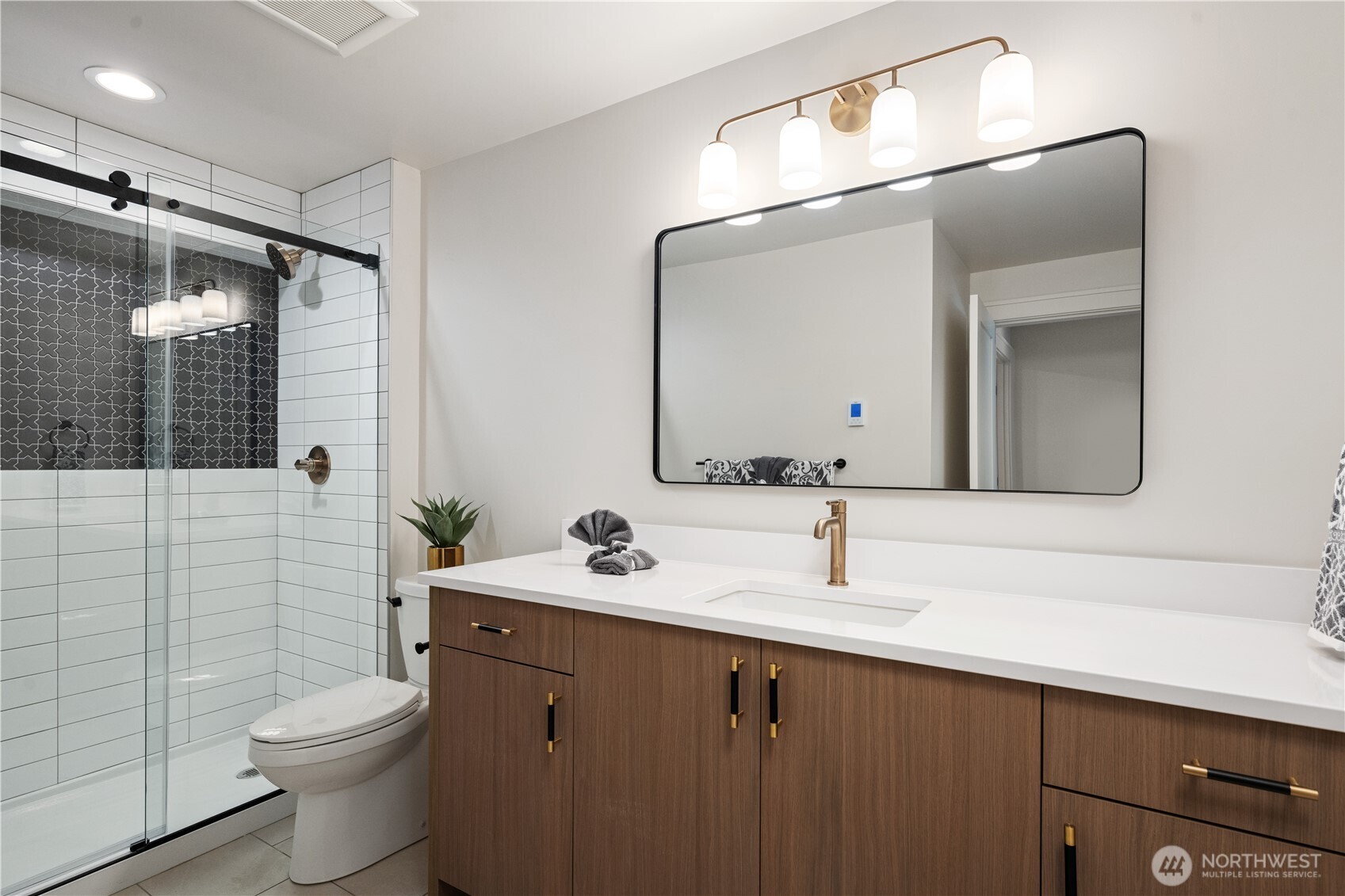 1831 4th Street Unit: B