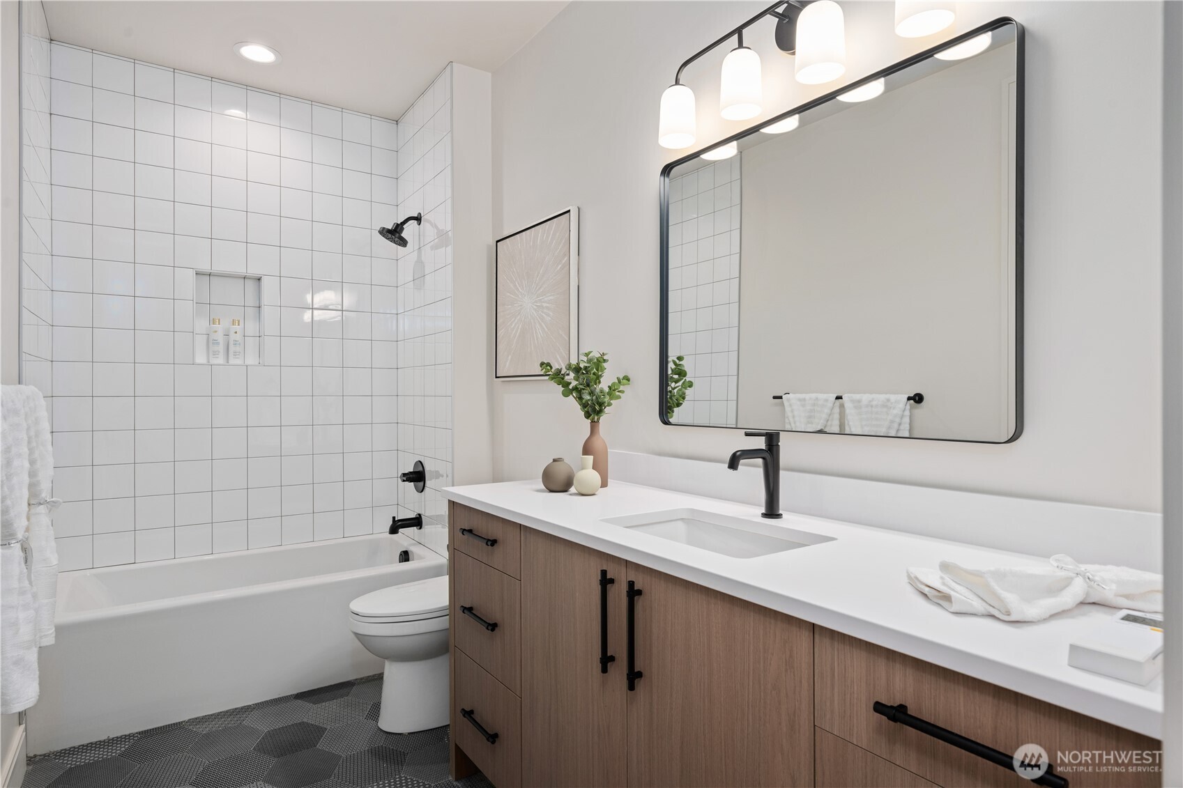 1831 4th Street Unit: B