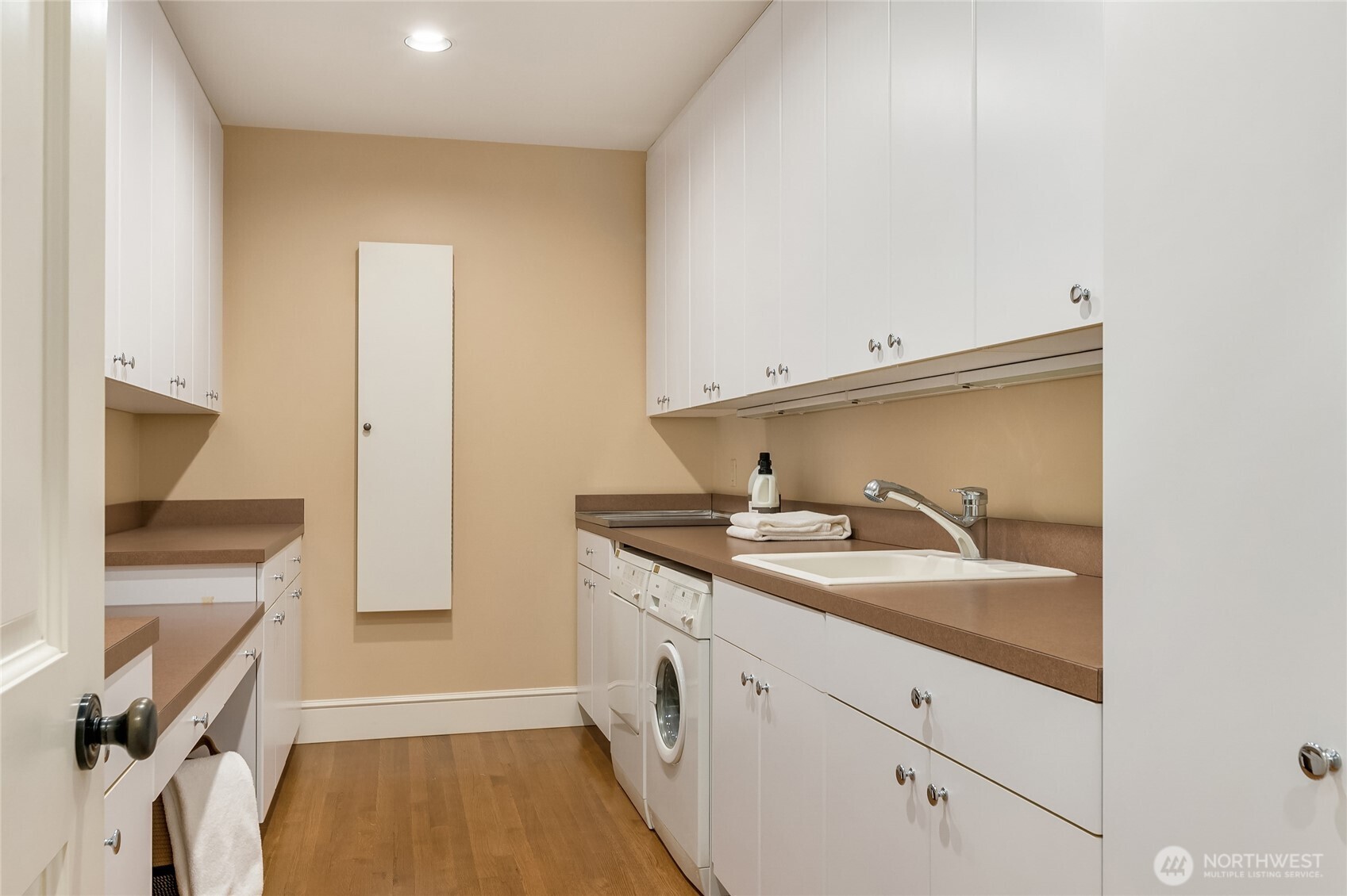 2061 43rd Avenue E Unit: 300