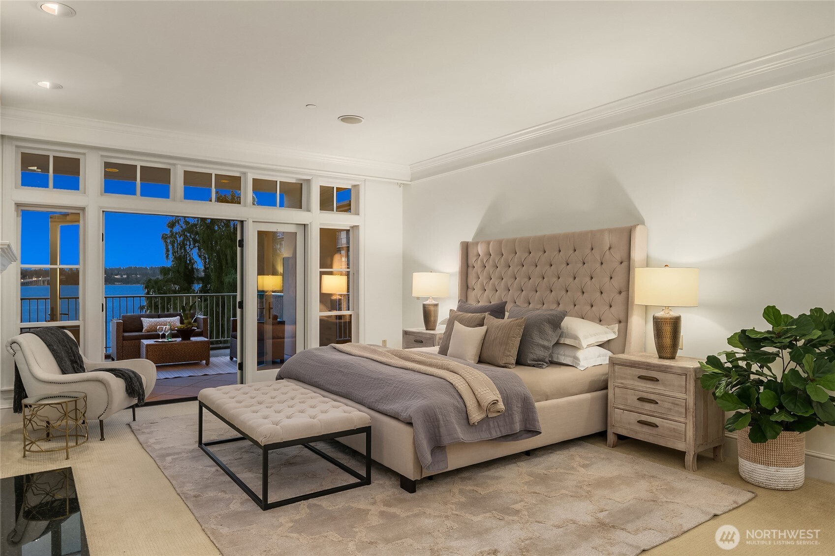 2061 43rd Avenue E Unit: 300