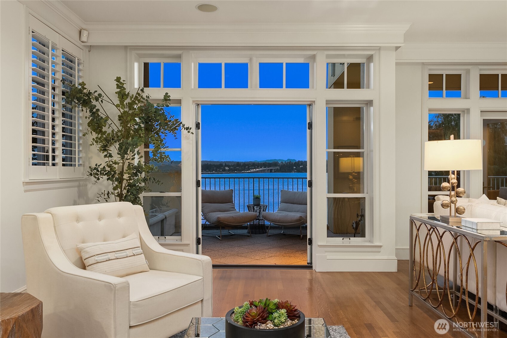 2061 43rd Avenue E Unit: 300