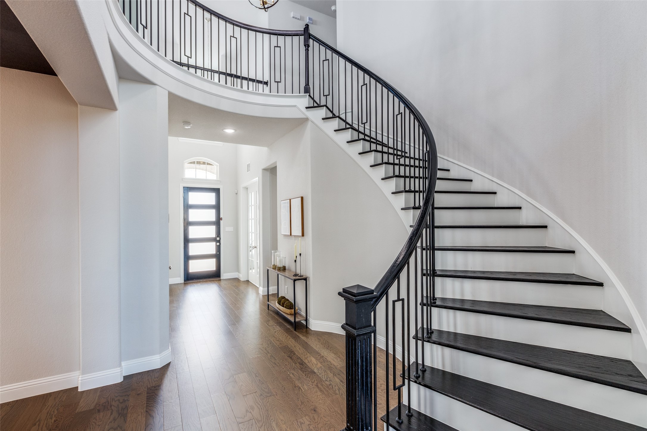 15817 Pleat Leaf Road