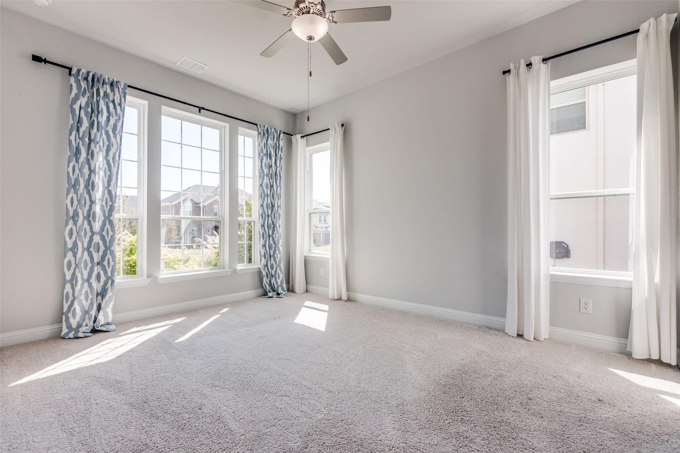 15817 Pleat Leaf Road