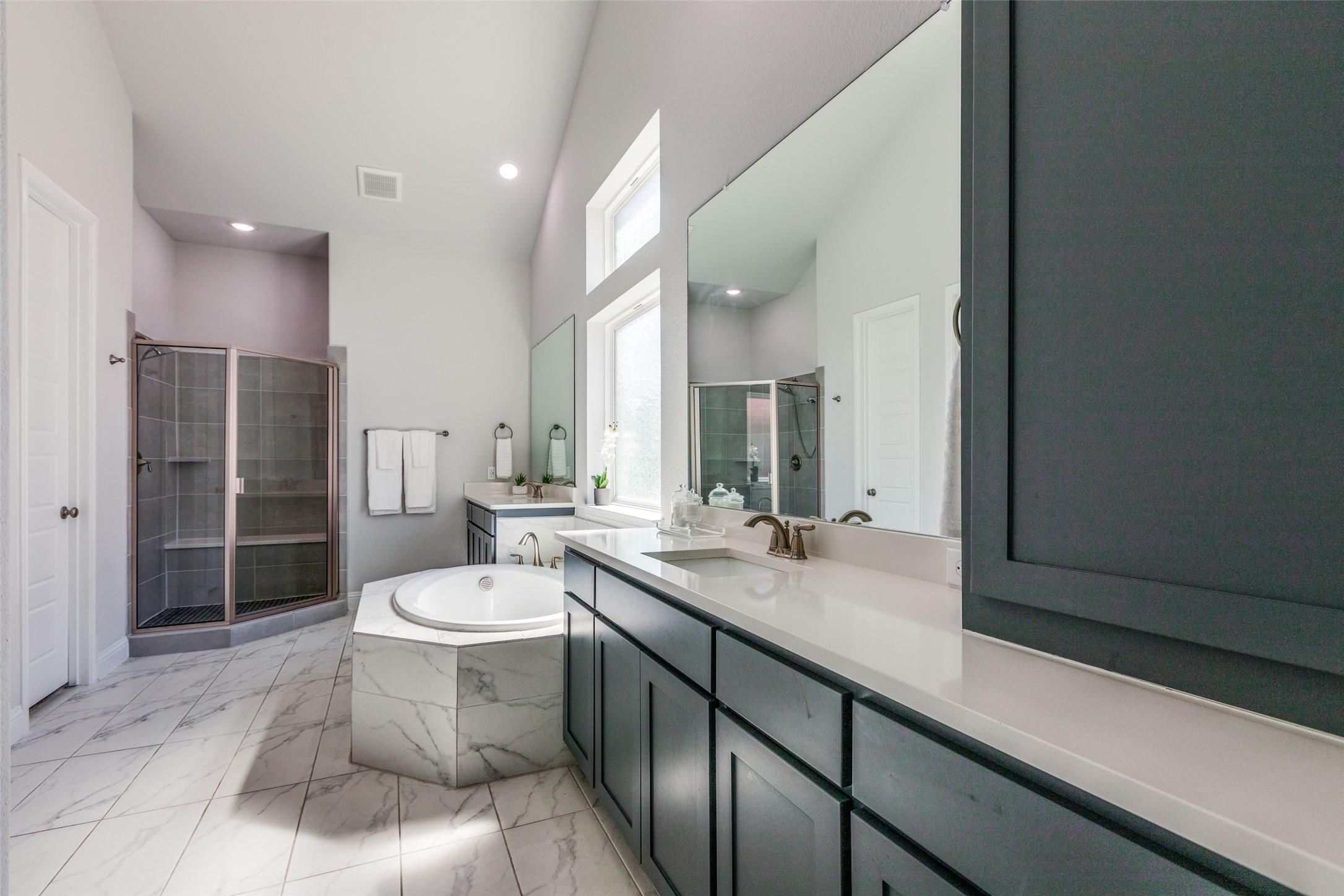 15817 Pleat Leaf Road