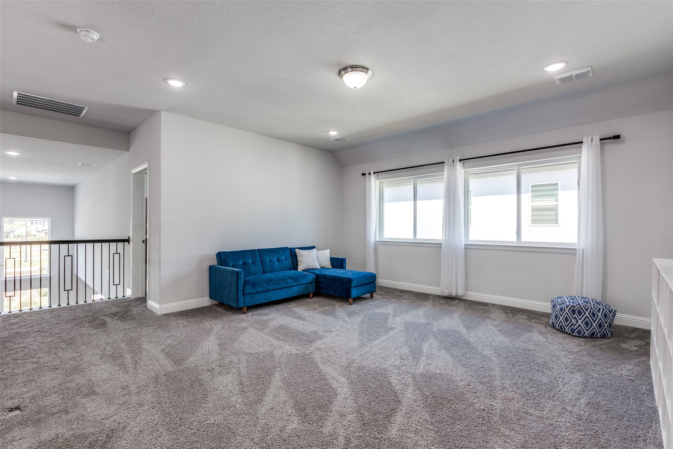 15817 Pleat Leaf Road