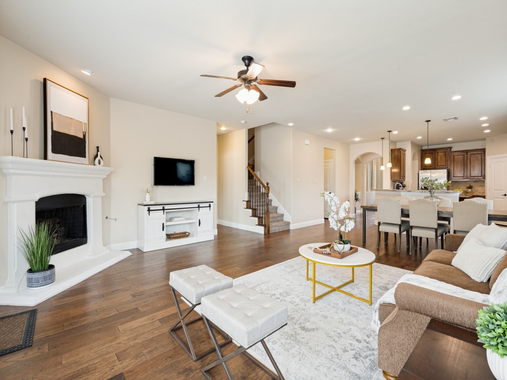 401 Tanner Square