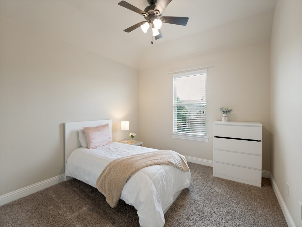 401 Tanner Square
