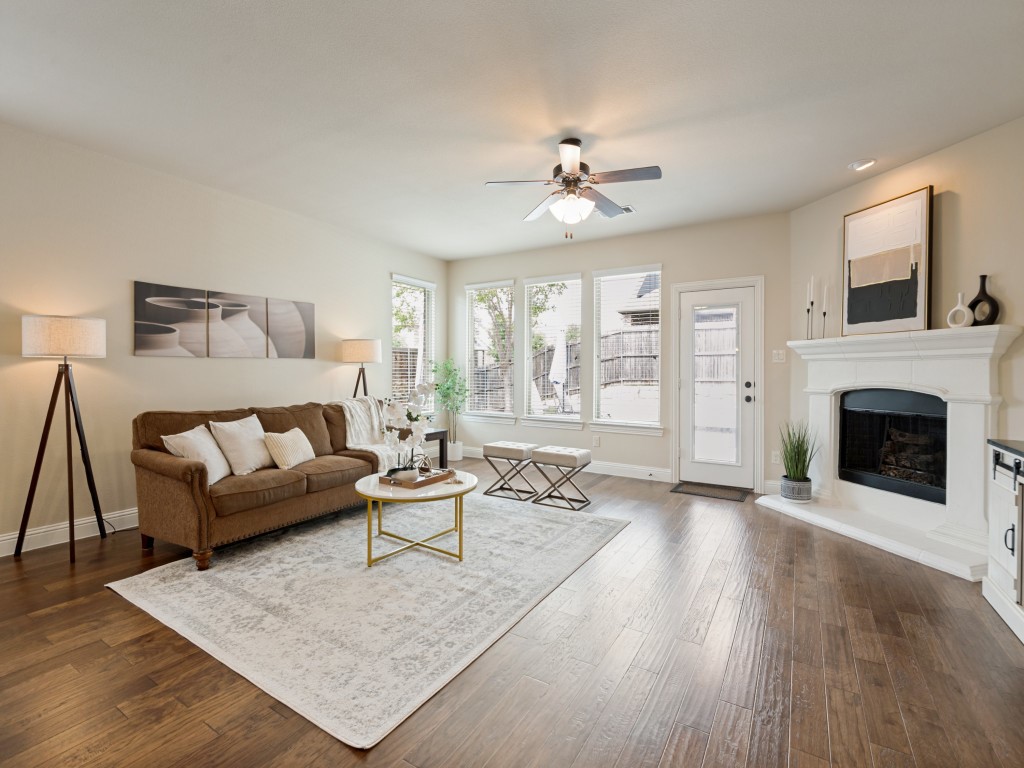 401 Tanner Square