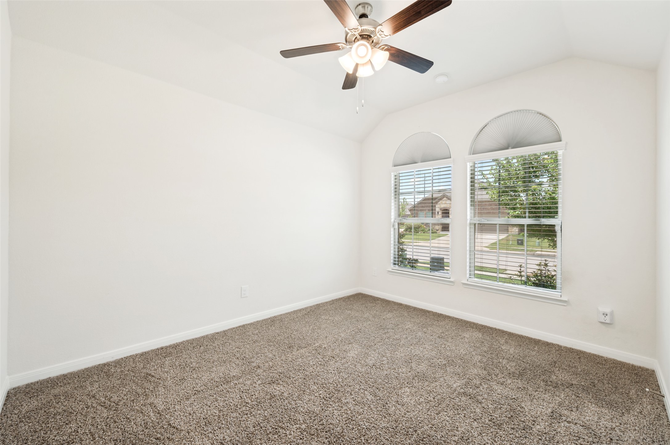 2906 Jasper Trail