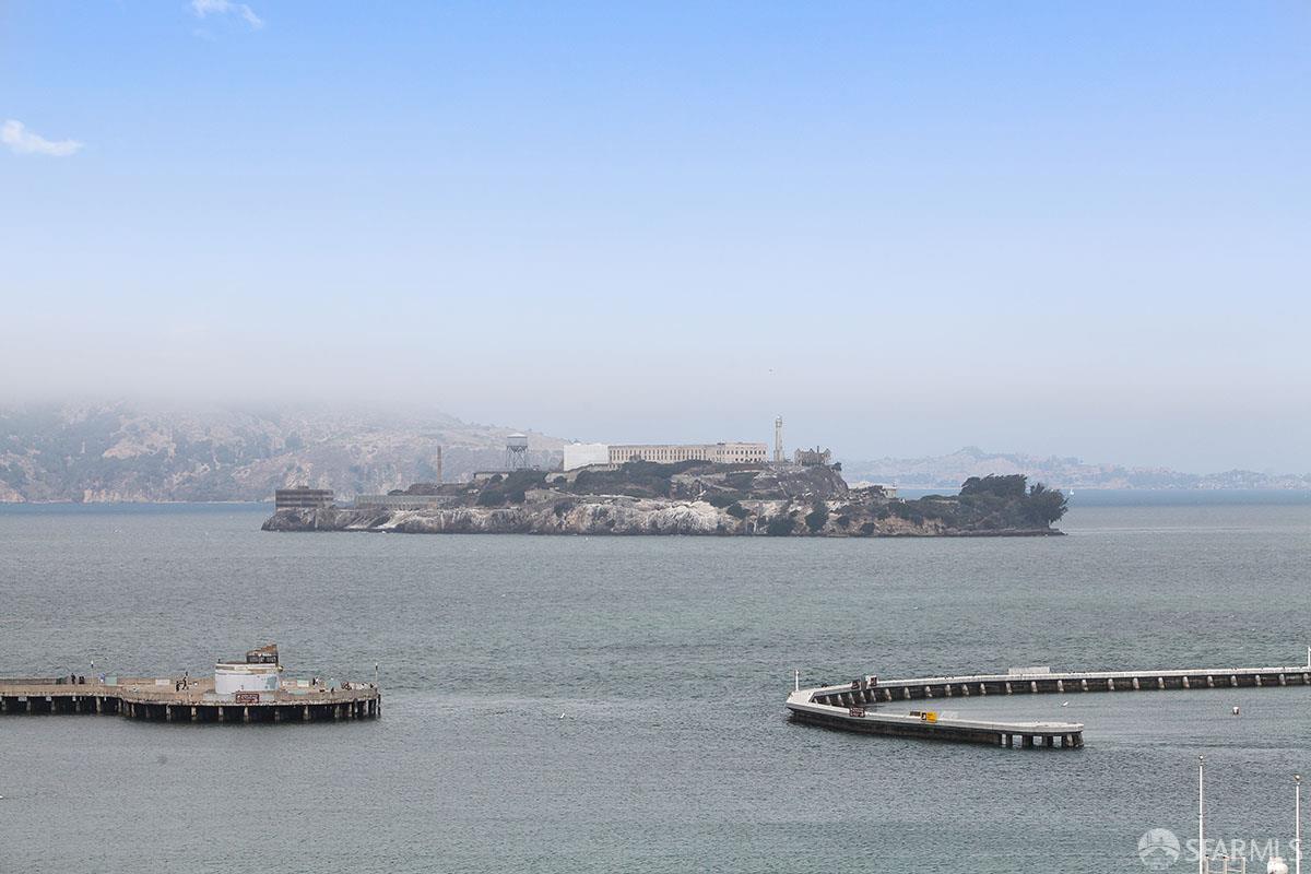 1000 North Point Street # 405