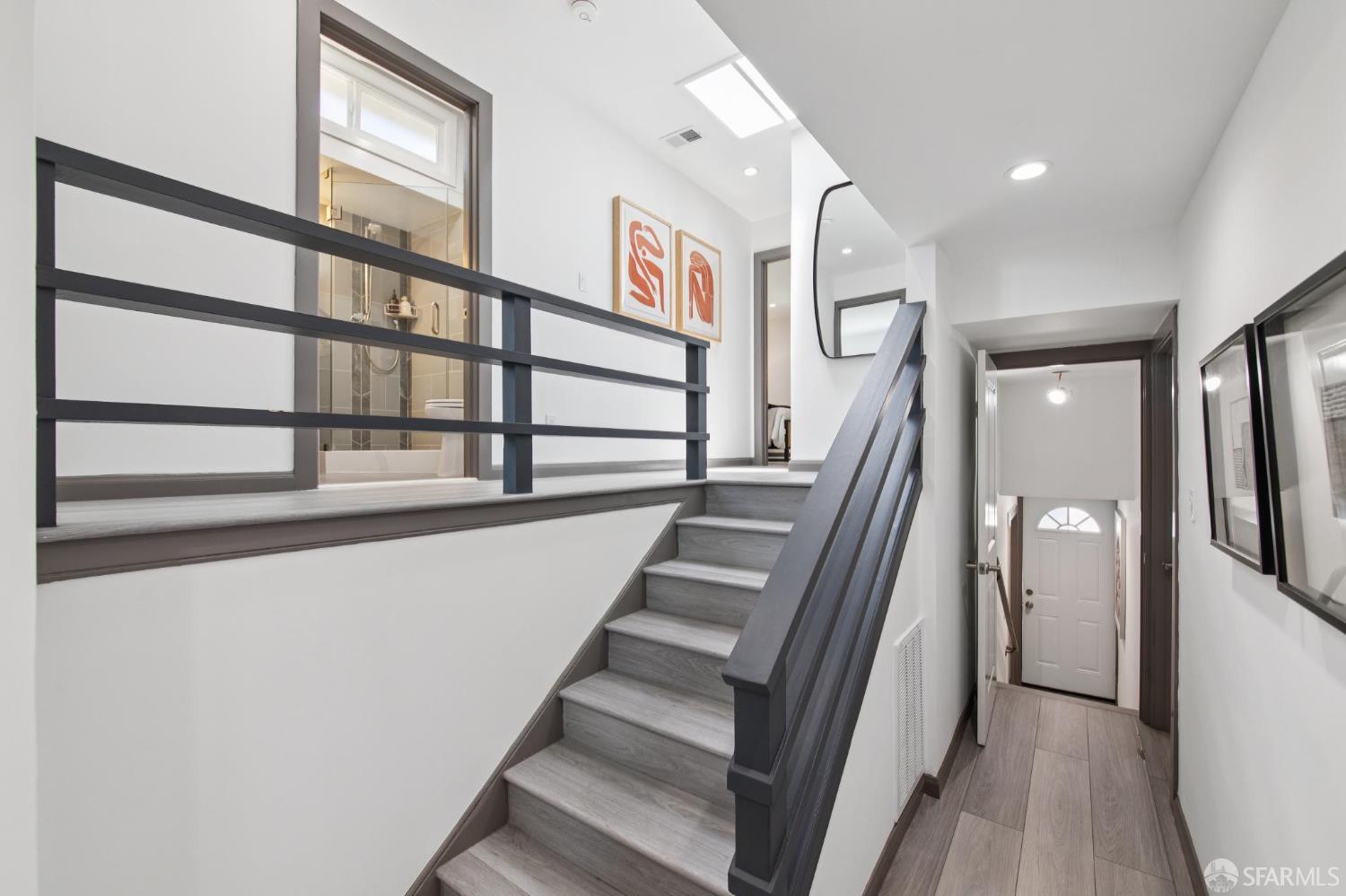 98 Wilshire Avenue