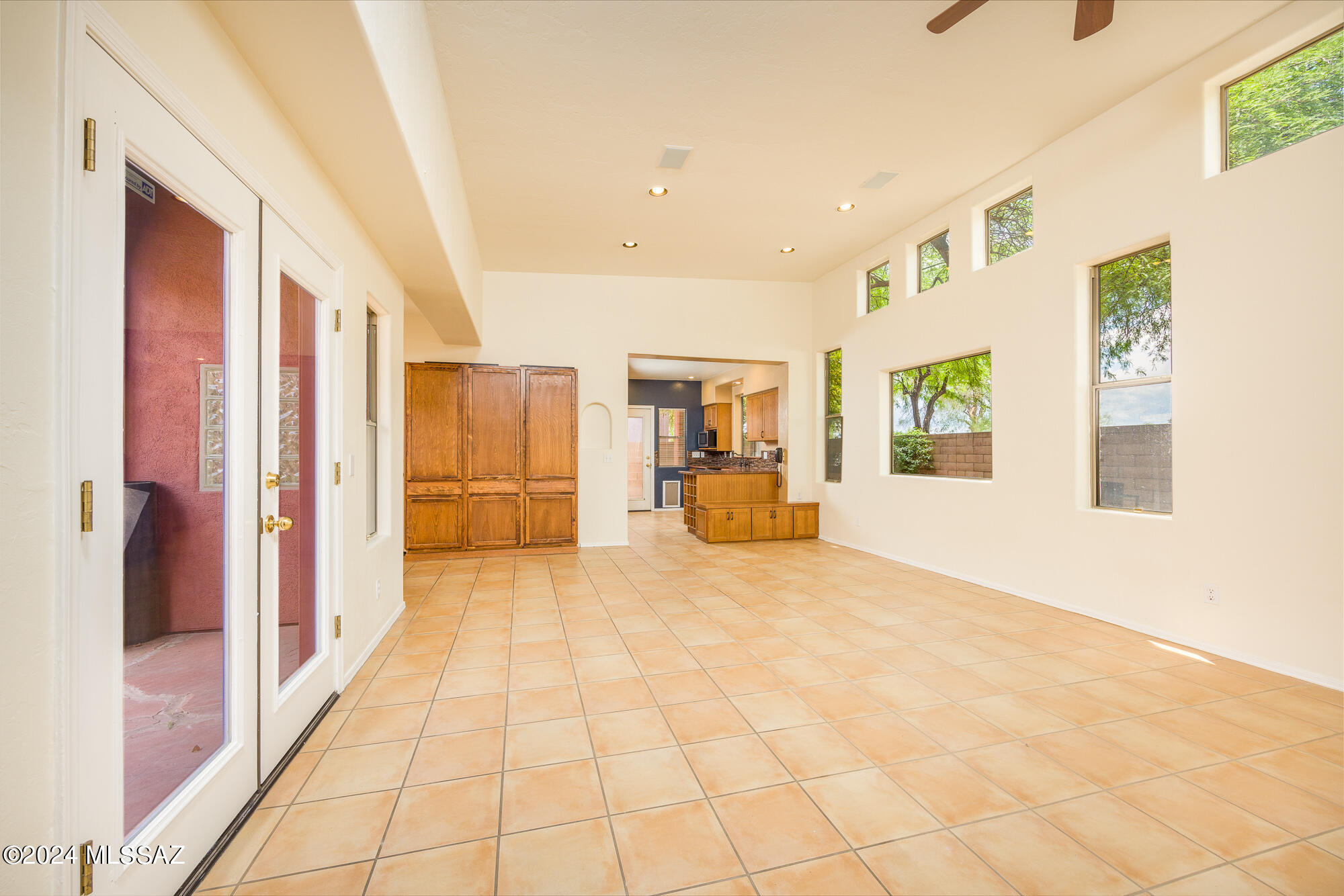 5396 E Calle Vista De Colores