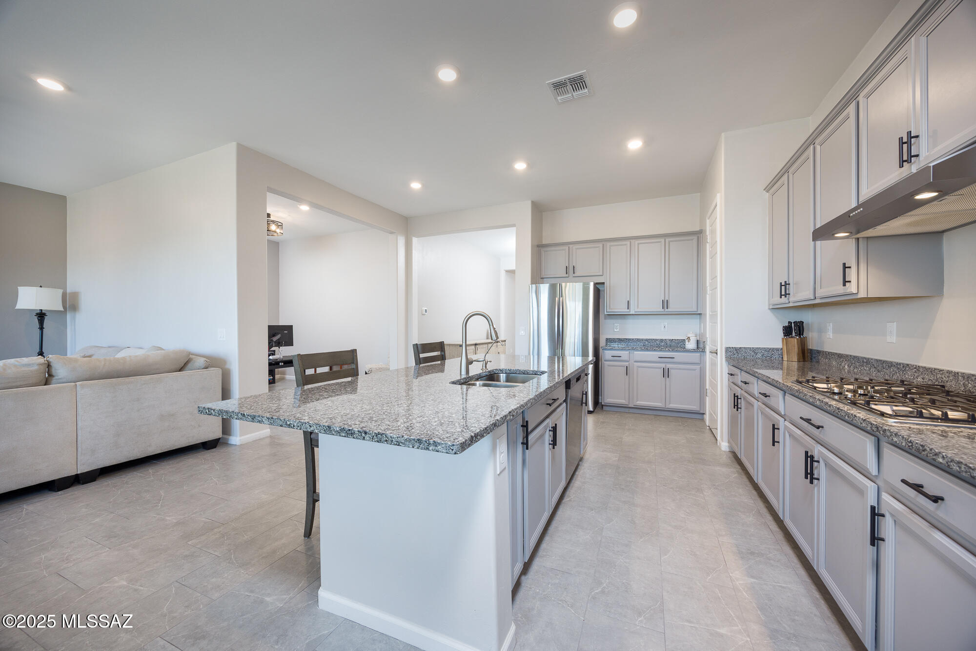 5197 W Ridgemont Court