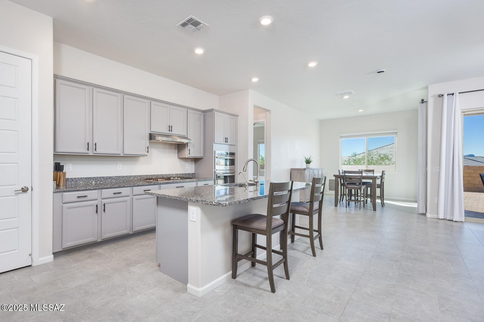 5197 W Ridgemont Court