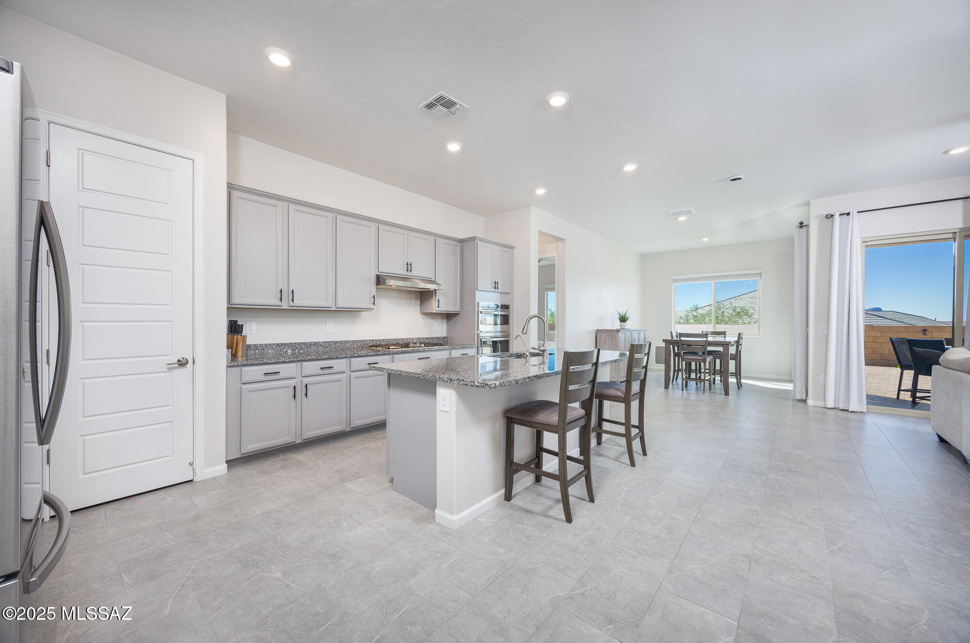 5197 W Ridgemont Court