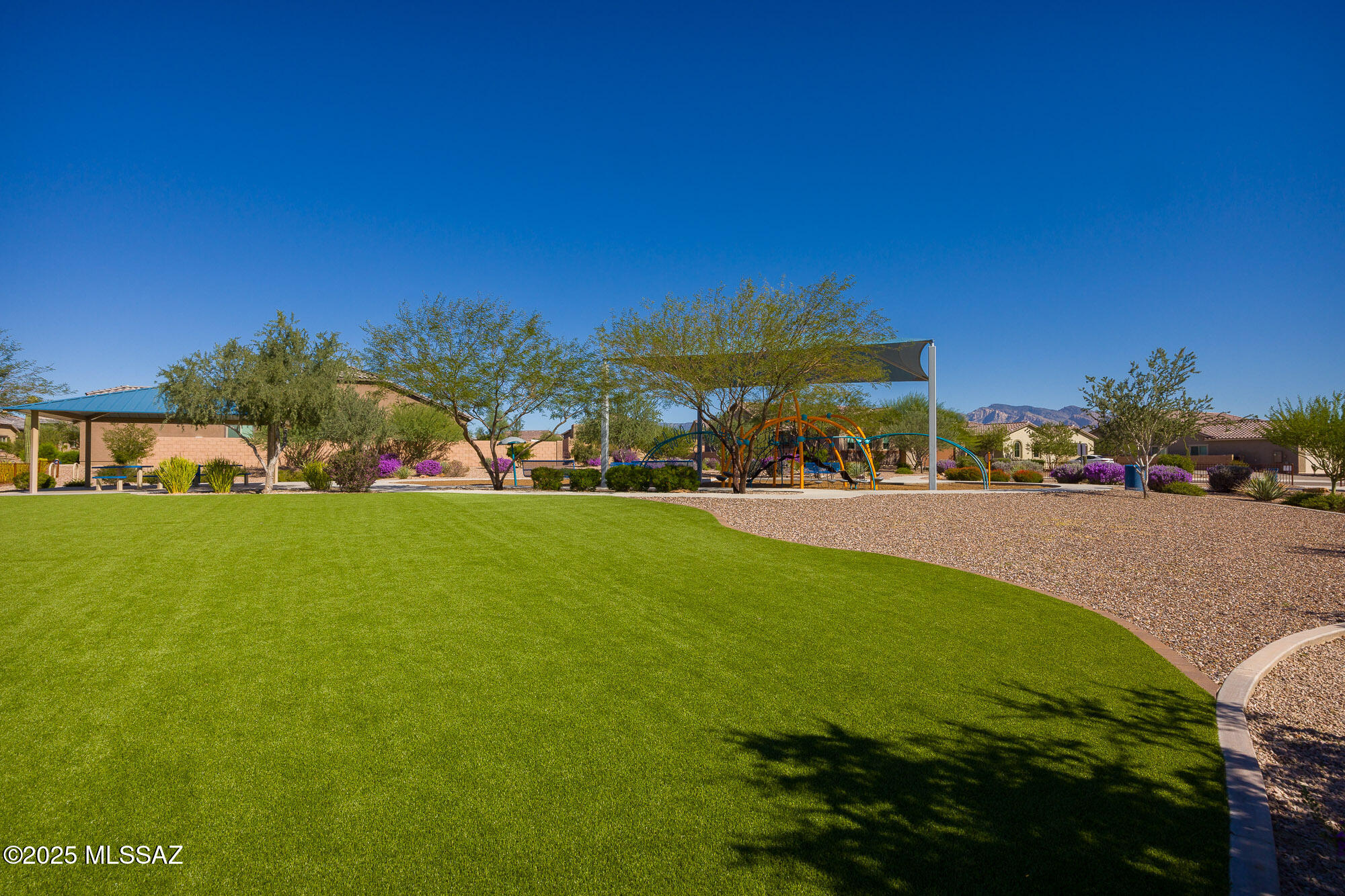 5197 W Ridgemont Court