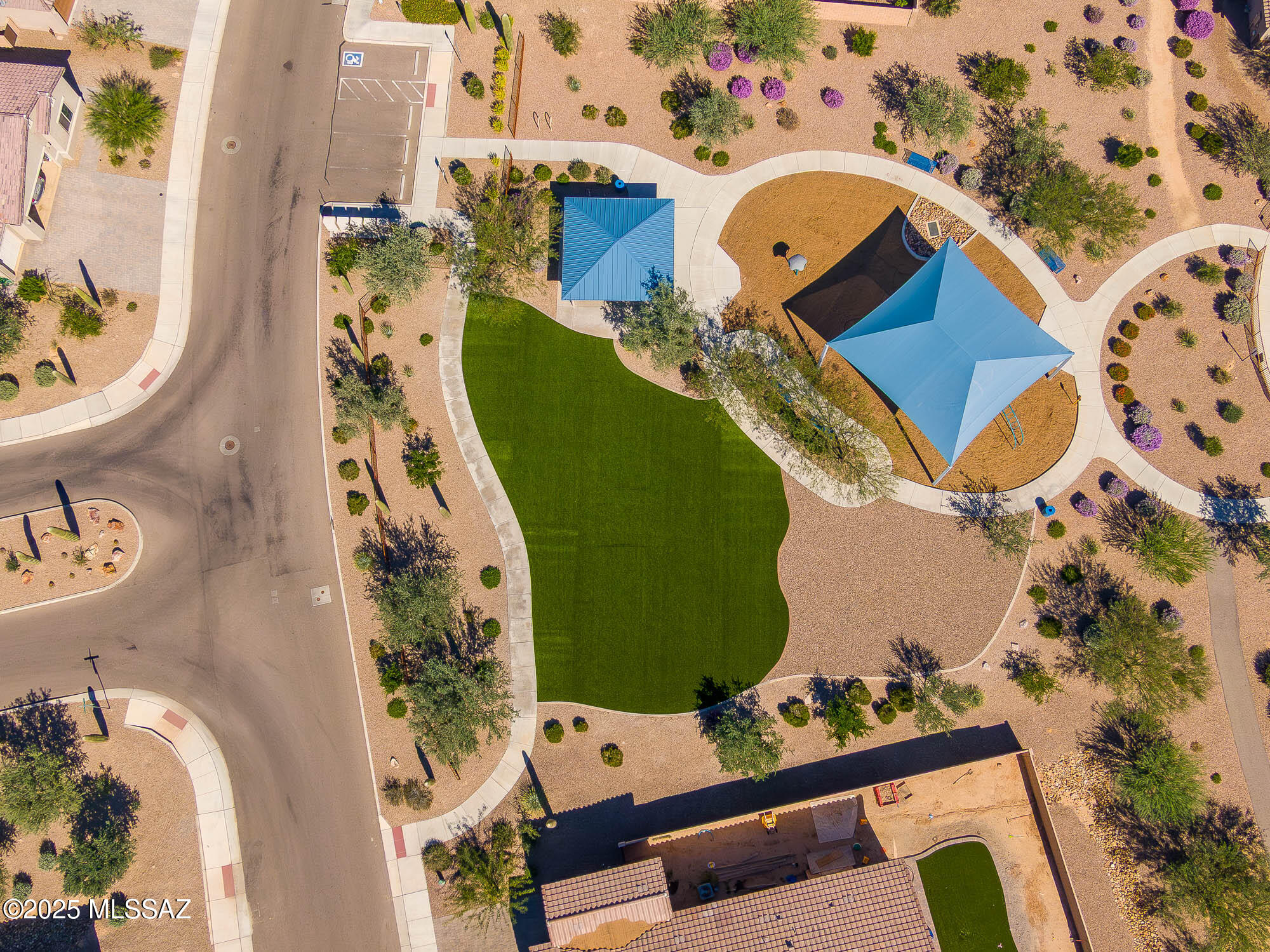 5197 W Ridgemont Court