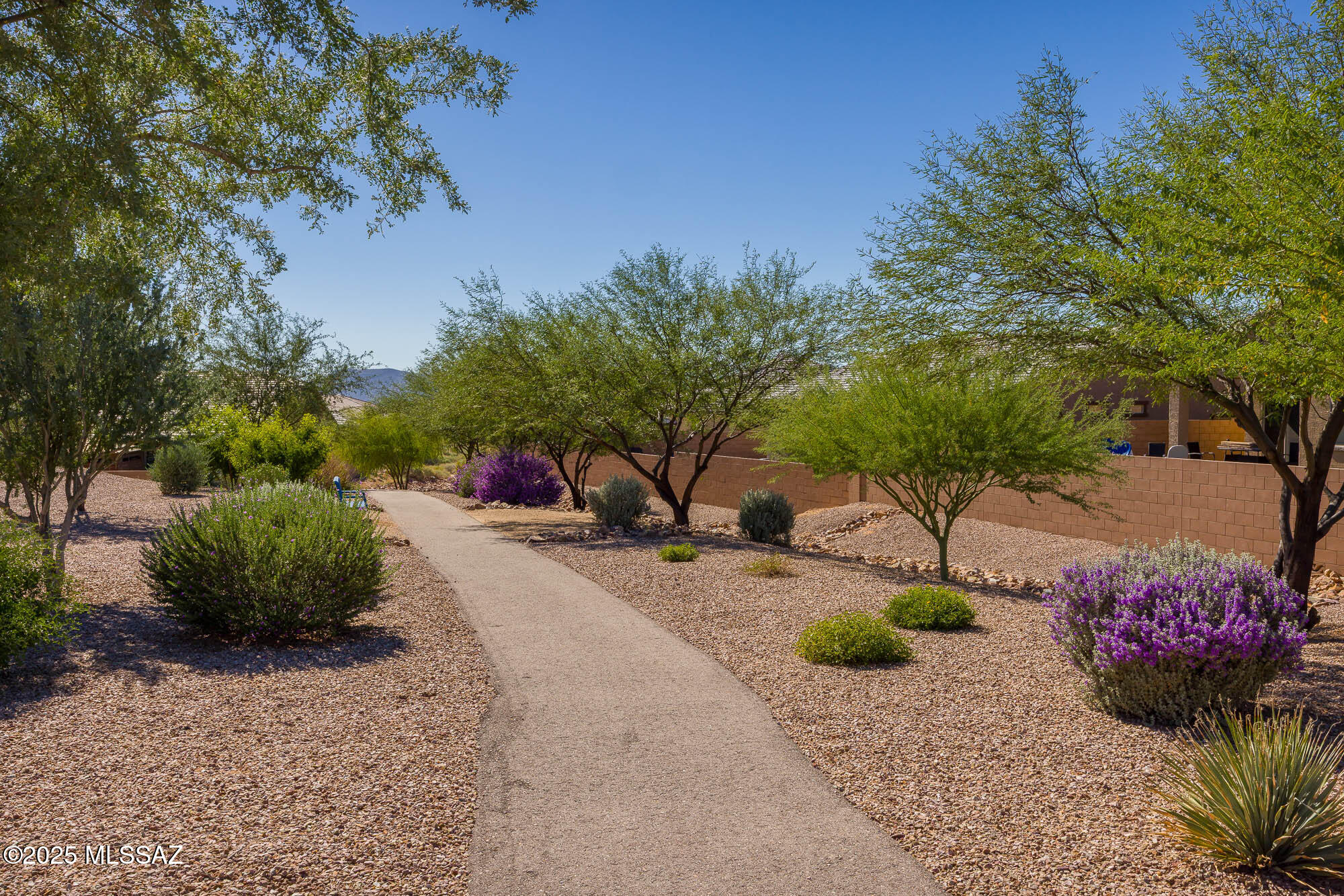 5197 W Ridgemont Court