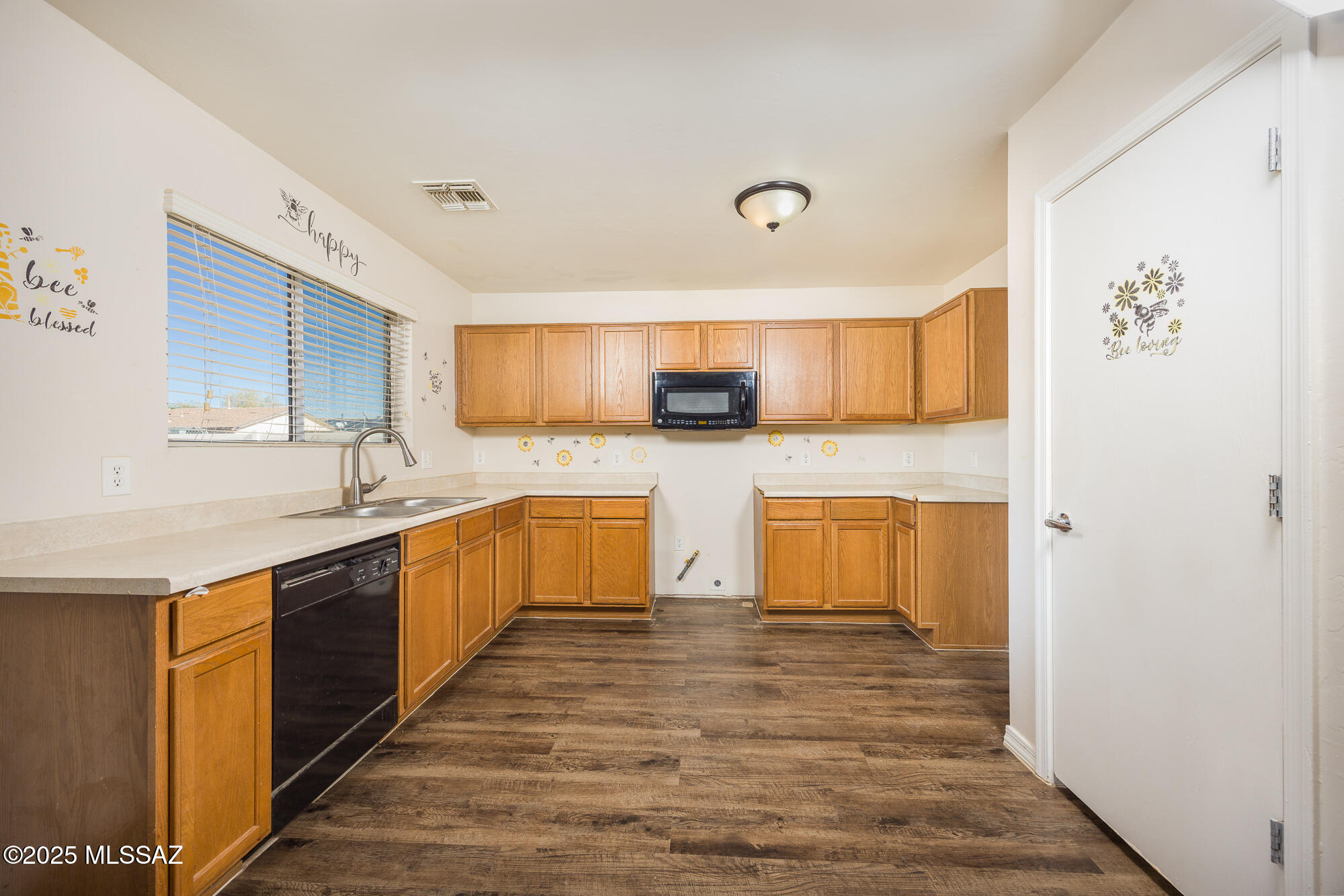 8296 W Redshank Drive