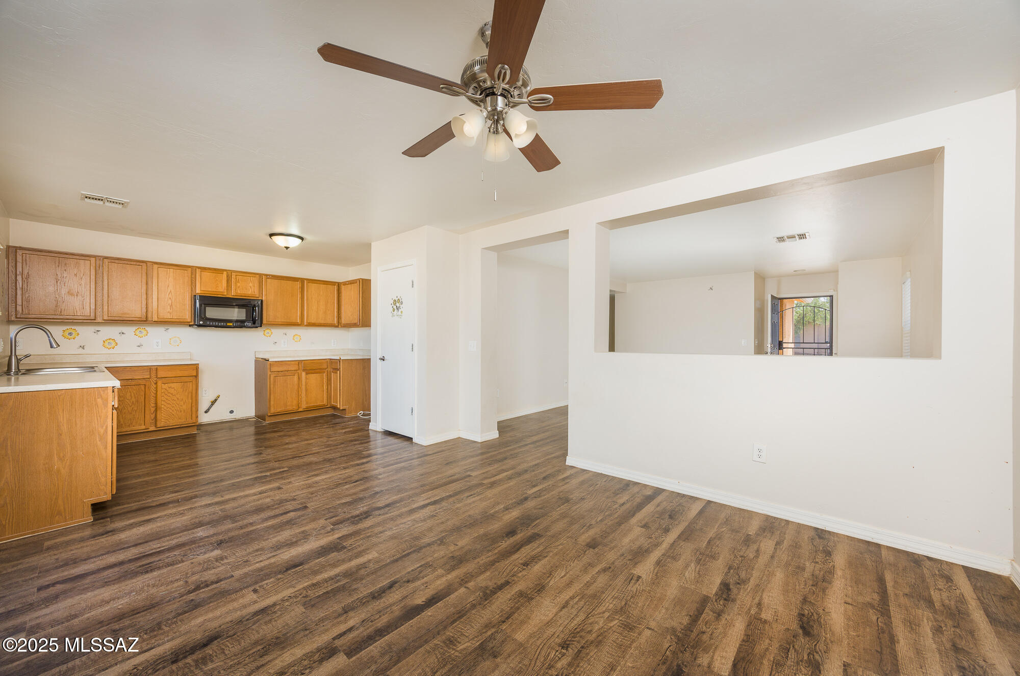 8296 W Redshank Drive
