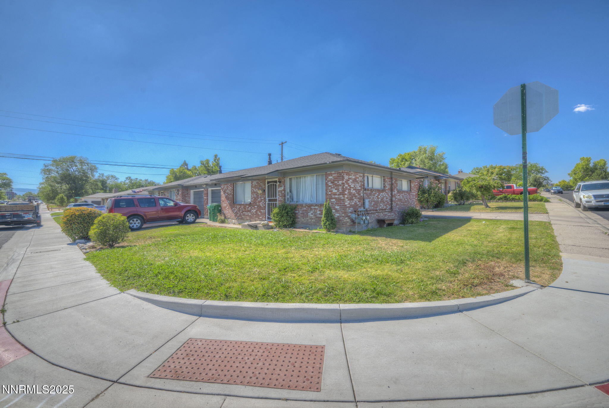 985 E Taylor Street, Reno