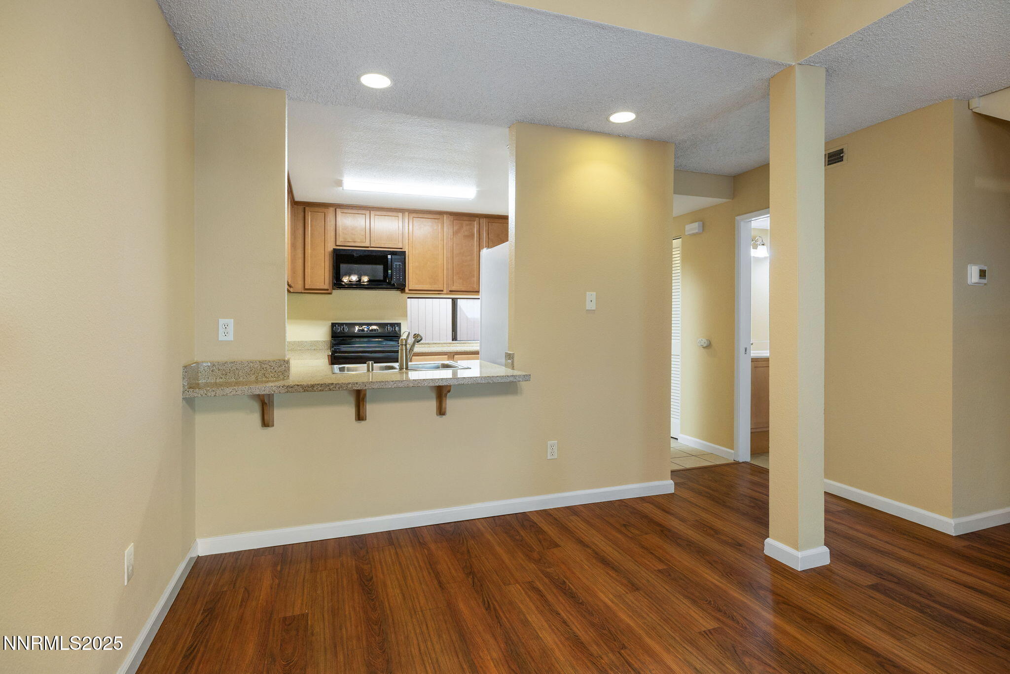 2704 Eastshore Place