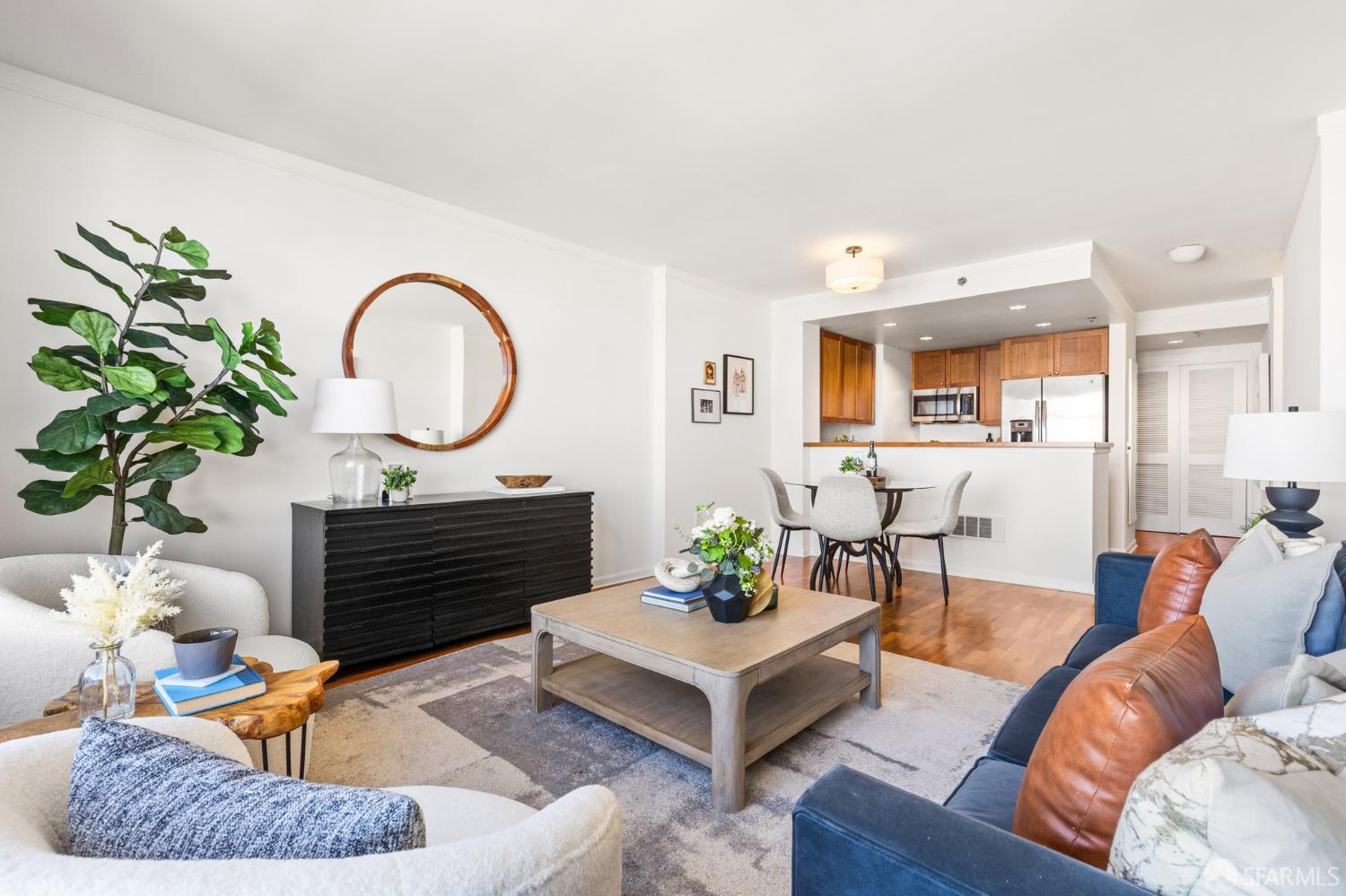 1800 Washington Street # 815