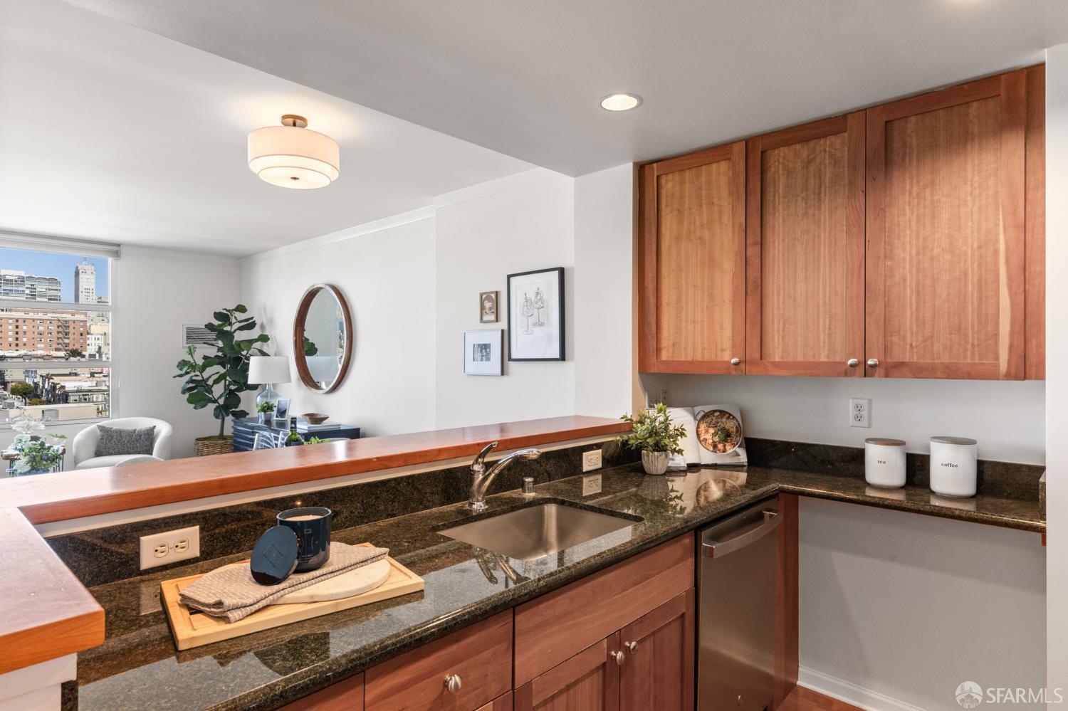 1800 Washington Street # 815