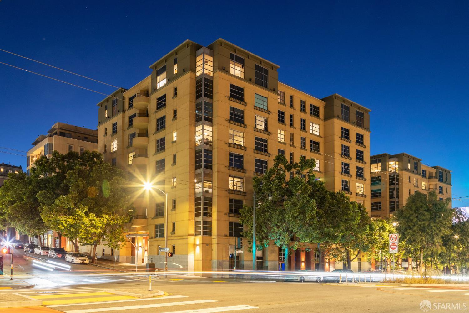 1800 Washington Street # 815
