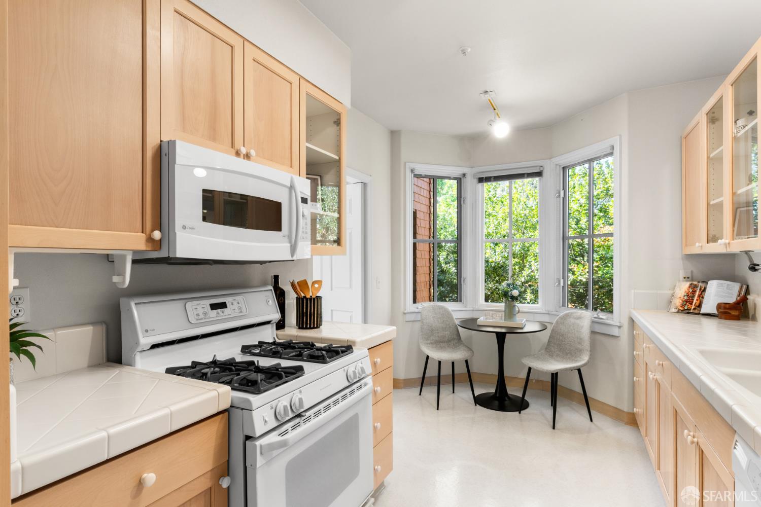 38 3rd Street # 204