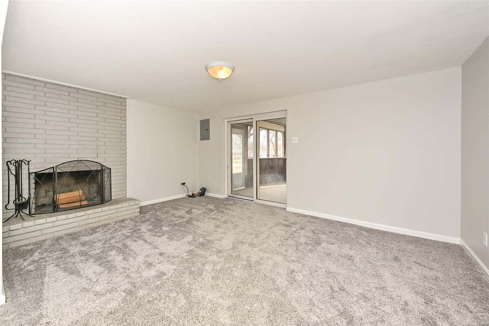 52 Forest Knoll Drive