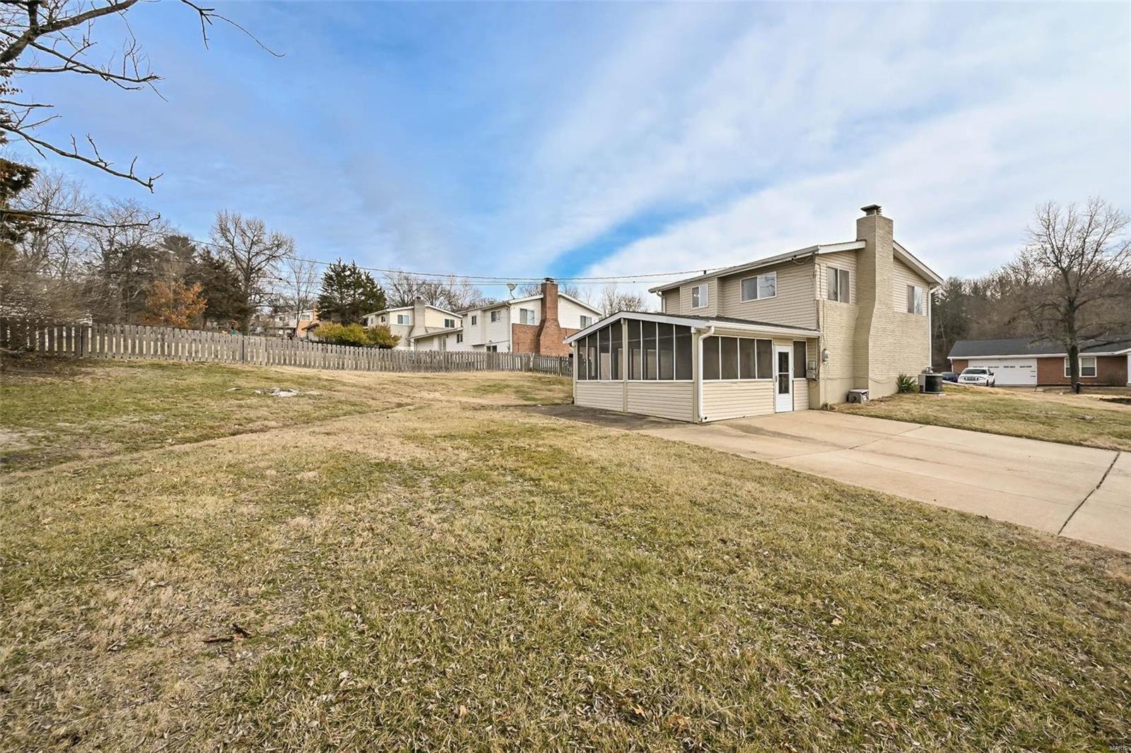 52 Forest Knoll Drive