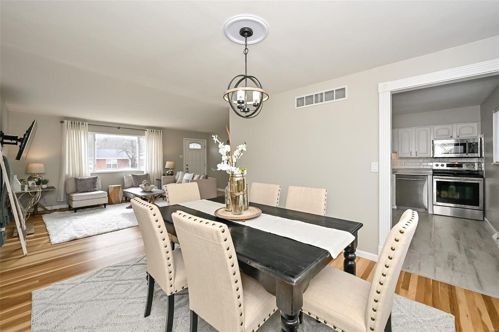 52 Forest Knoll Drive