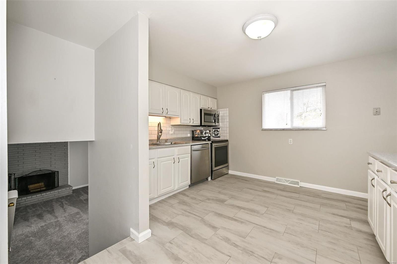 52 Forest Knoll Drive