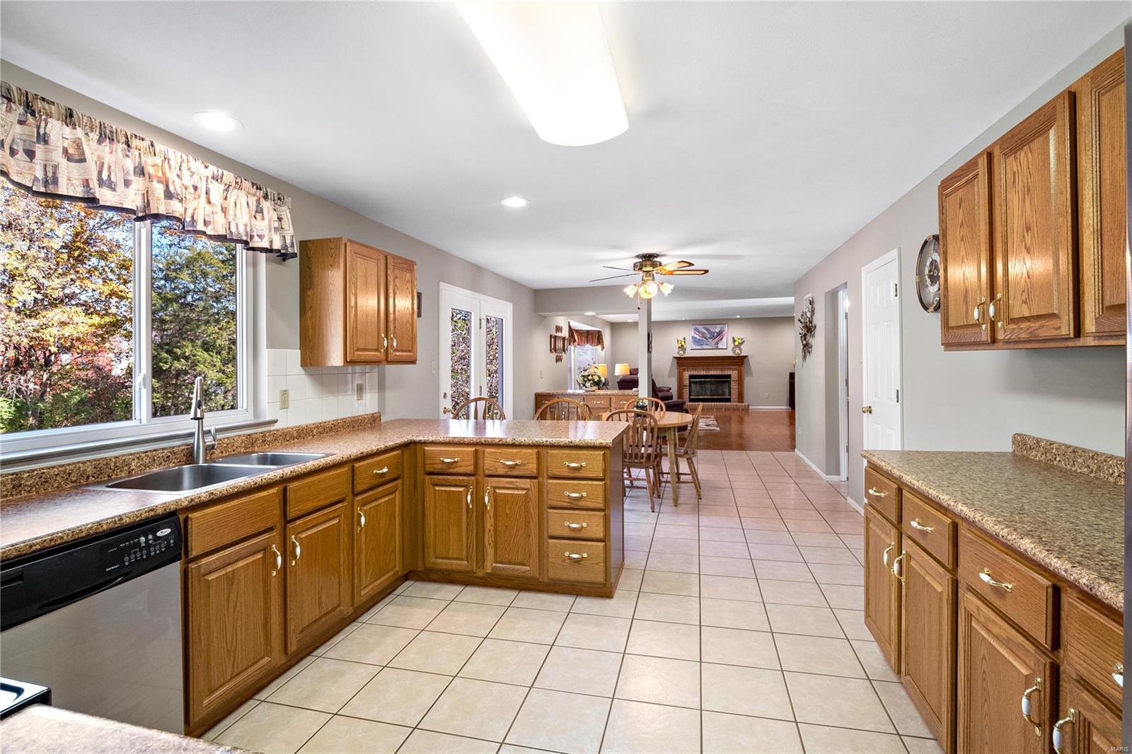 417 Roosevelt Woods Court