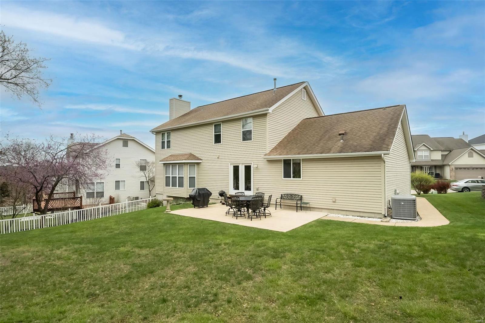 417 Roosevelt Woods Court