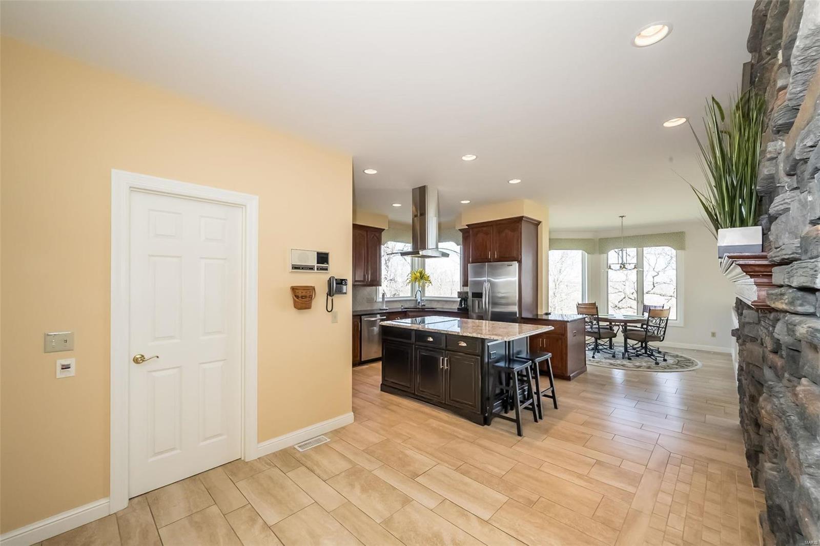 417 Autumn Parc Court