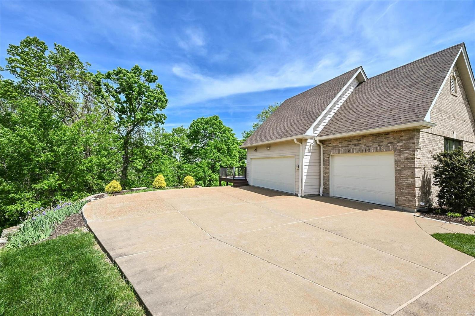 417 Autumn Parc Court