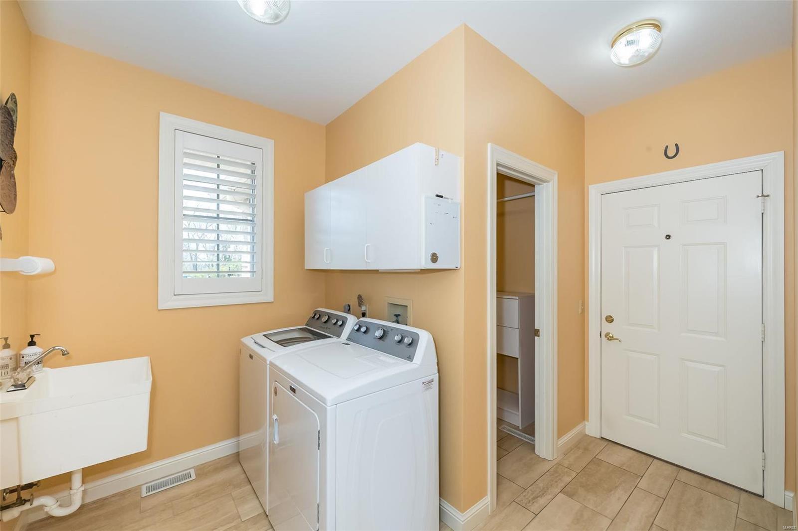 417 Autumn Parc Court