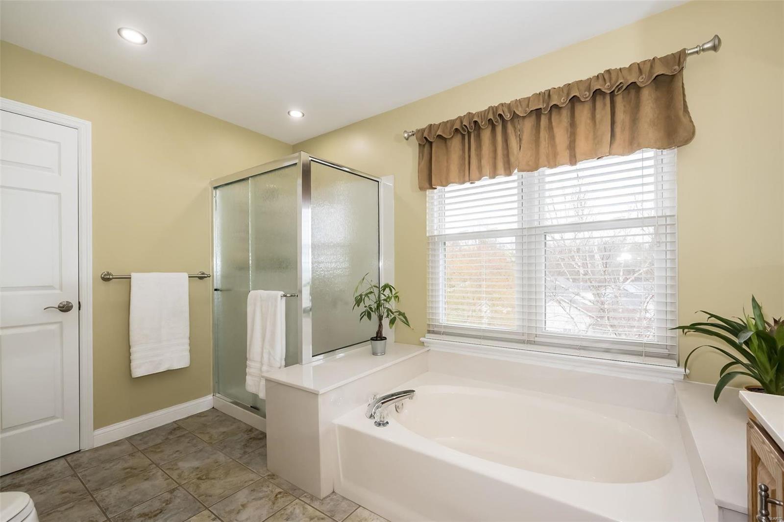 405 Roosevelt Woods Court