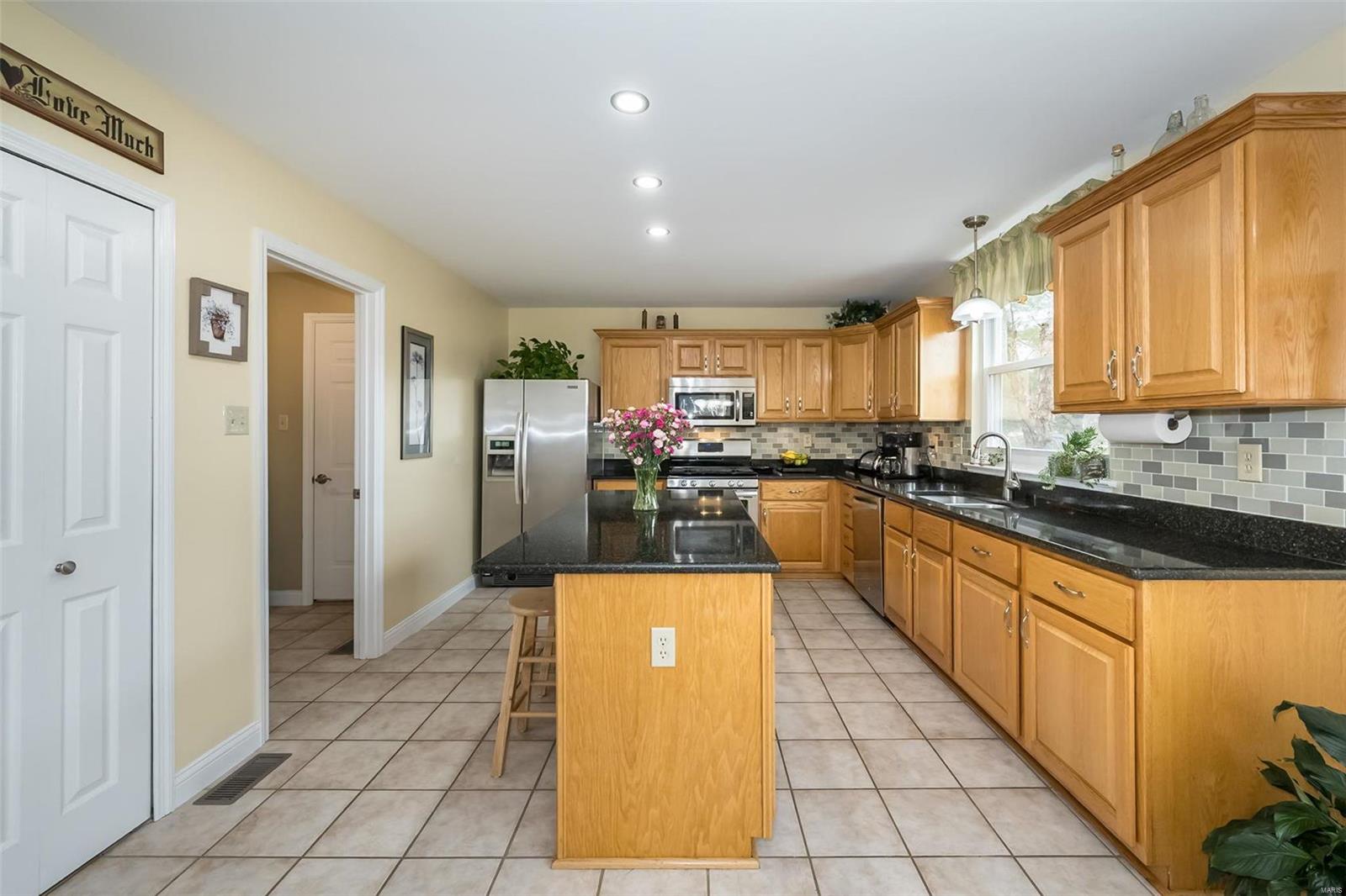 405 Roosevelt Woods Court