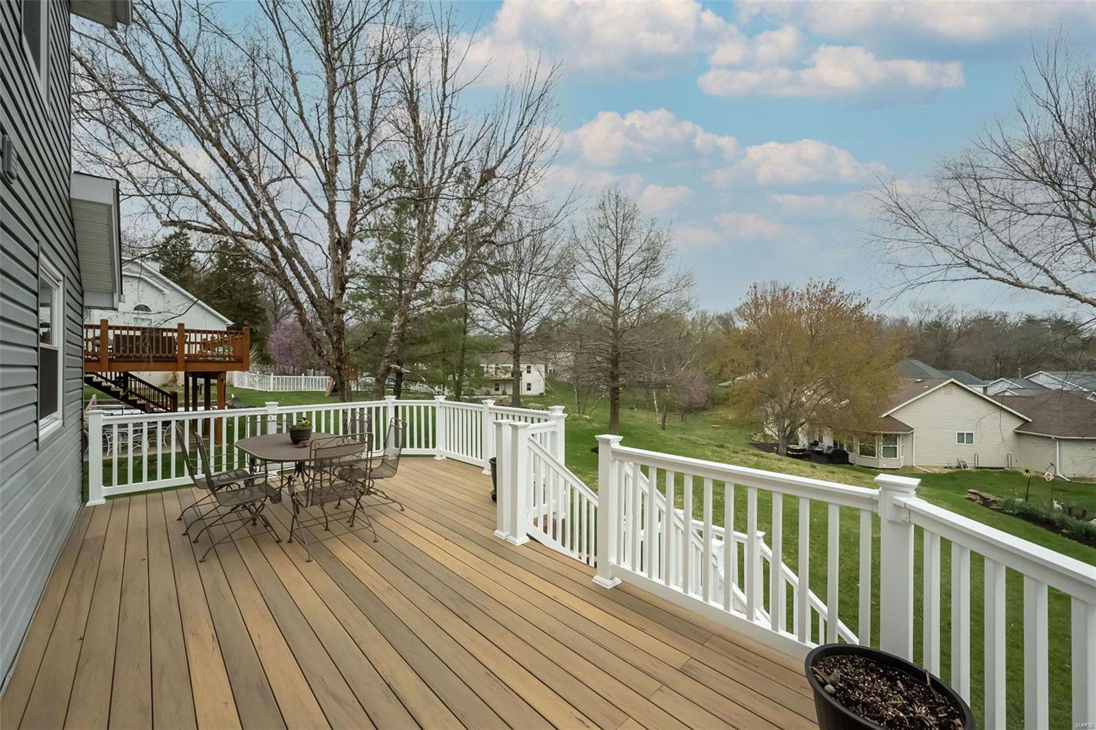 405 Roosevelt Woods Court