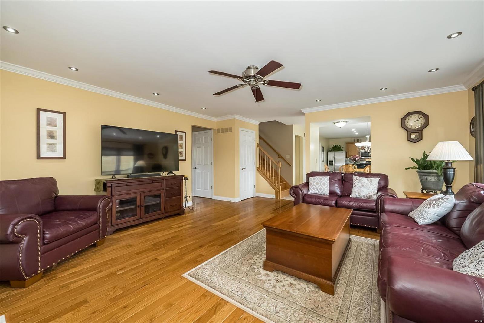 405 Roosevelt Woods Court