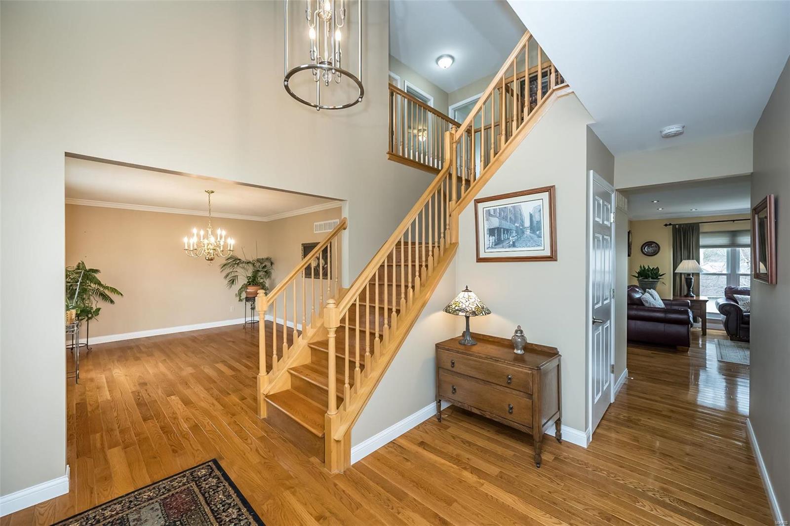 405 Roosevelt Woods Court